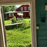 Apartamento Hideaway For Season, Hot Tube, Two Saunas