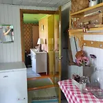 Hideaway For Season, Hot Tube, Two Saunas Apartmán *