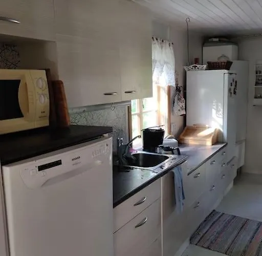 Hideaway For Season, Hot Tube, Two Saunas